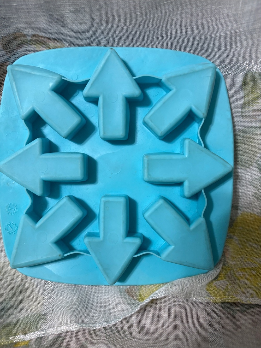 Silicone Assorted Mold Set - Yellow, Blue, Green, Brown - Picture 11 of 11